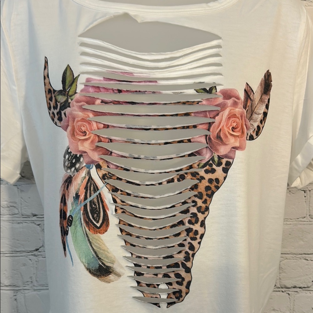 Phil Love White Southwestern Graphic Cut-Out Women's Top - Picture 2 of 7